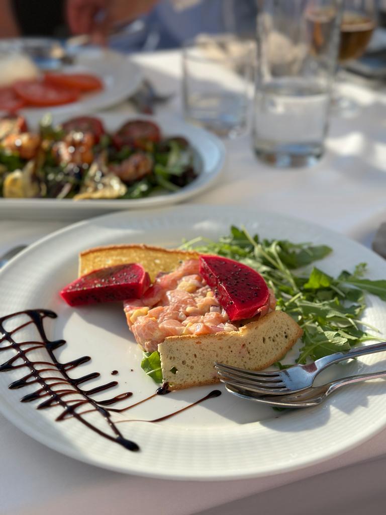 Acasă whatsapp image 2023 11 26 at 05.40.30